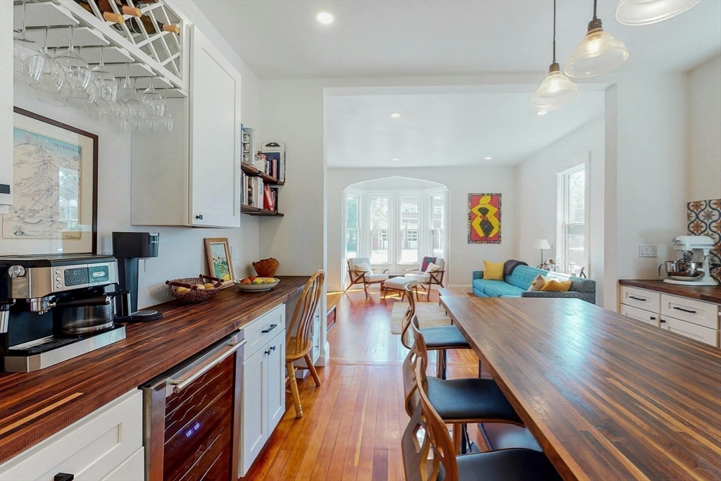 200-202 Crafts St # 1