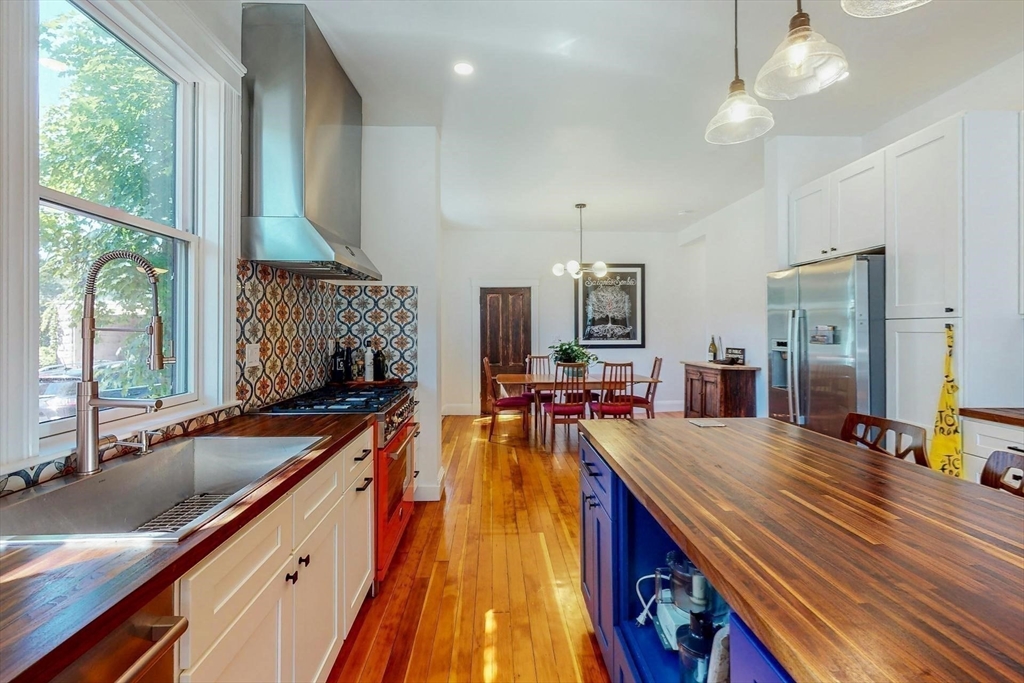 200-202 Crafts St # 1