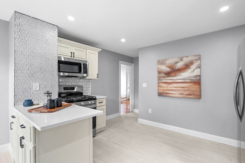 65 Durnell Ave