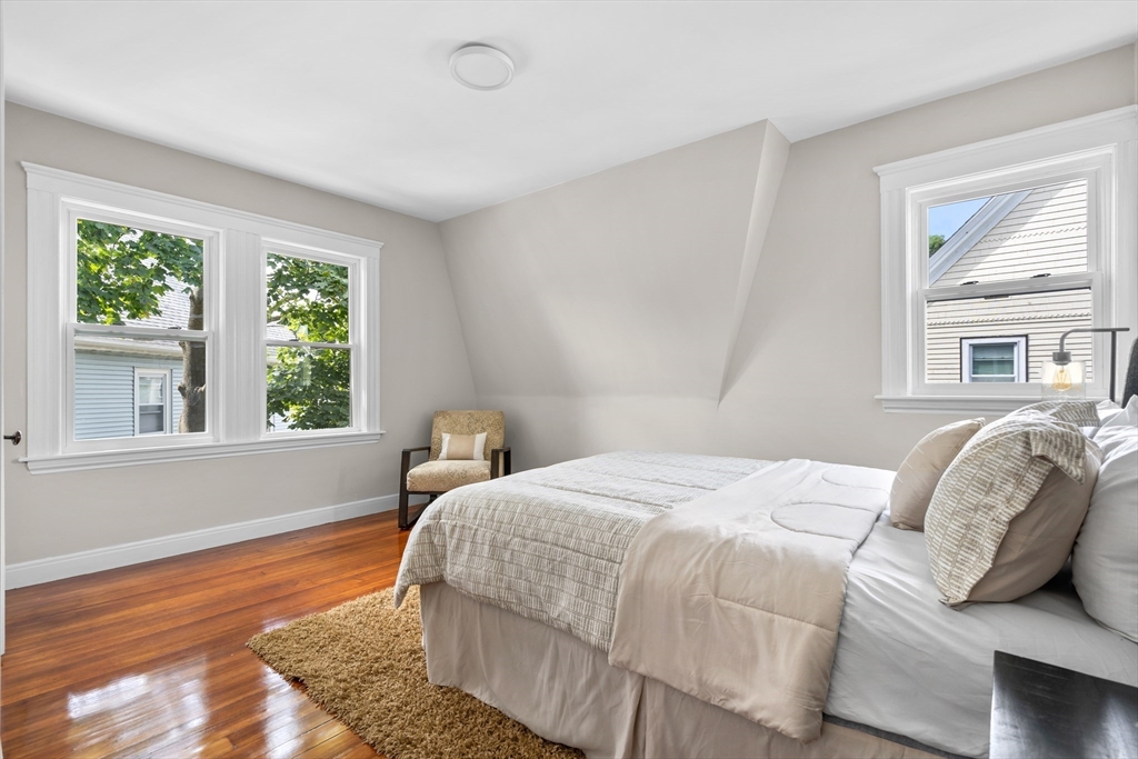 65 Durnell Ave