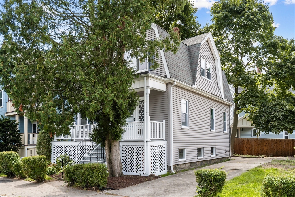 65 Durnell Ave