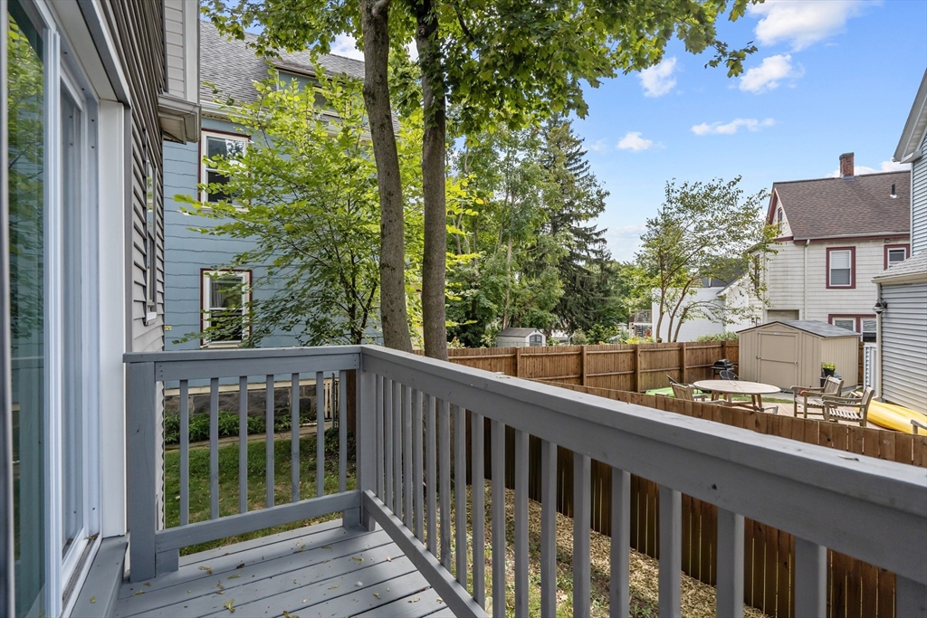 65 Durnell Ave
