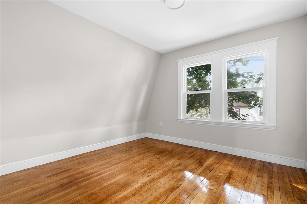65 Durnell Ave