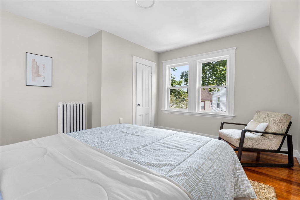 65 Durnell Ave