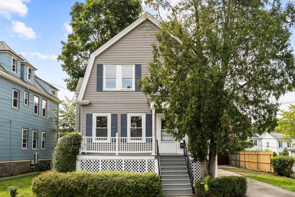 65 Durnell Ave