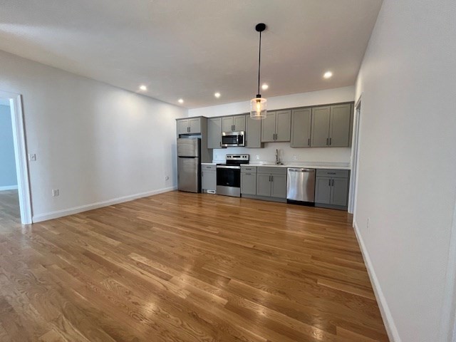 506 East St # 1