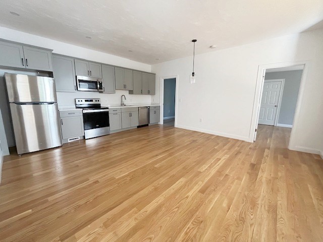 506 East St # 1