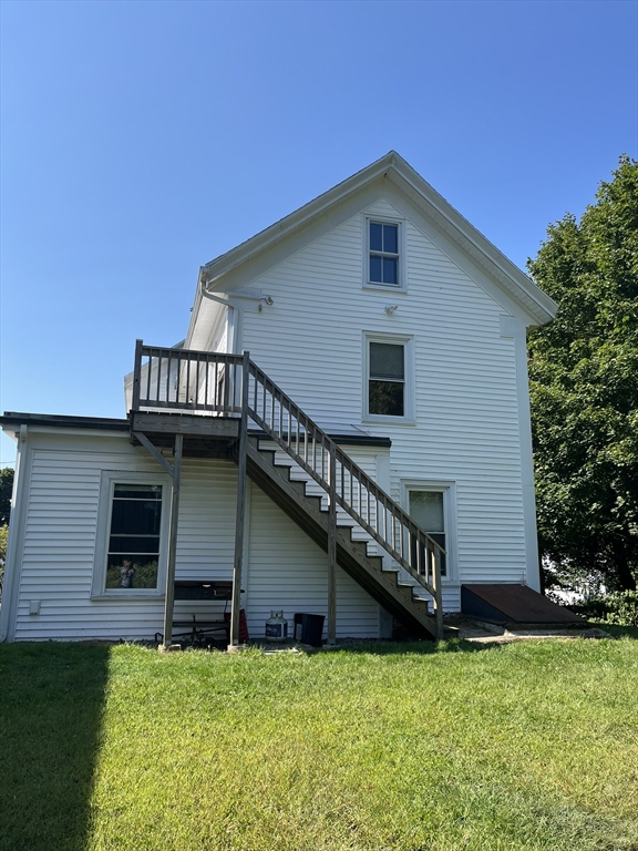 506 East St # 1