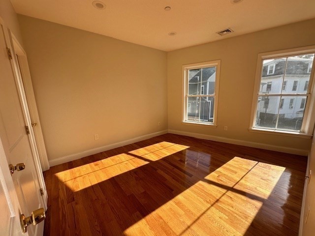 15 Dana Ave # 6