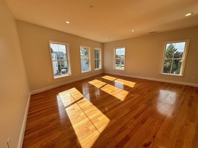 15 Dana Ave # 6