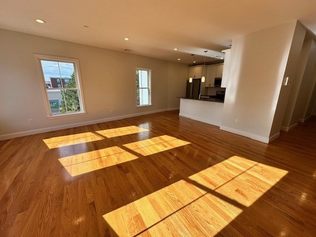 15 Dana Ave # 6