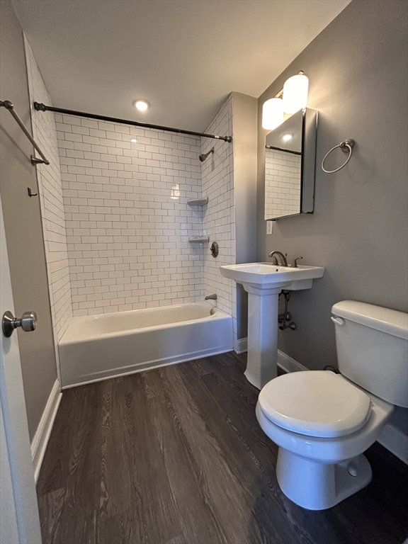 34 Crescent St # 3