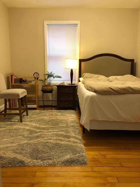 43 Park Vale Ave # 4