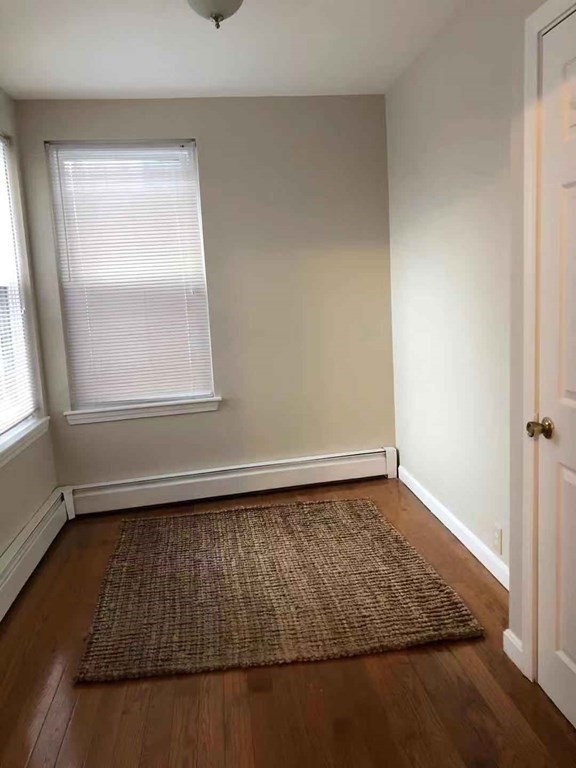 43 Park Vale Ave # 4