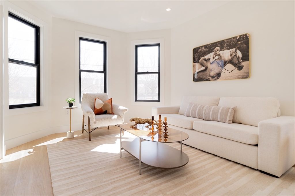 252 Bremen St # 1