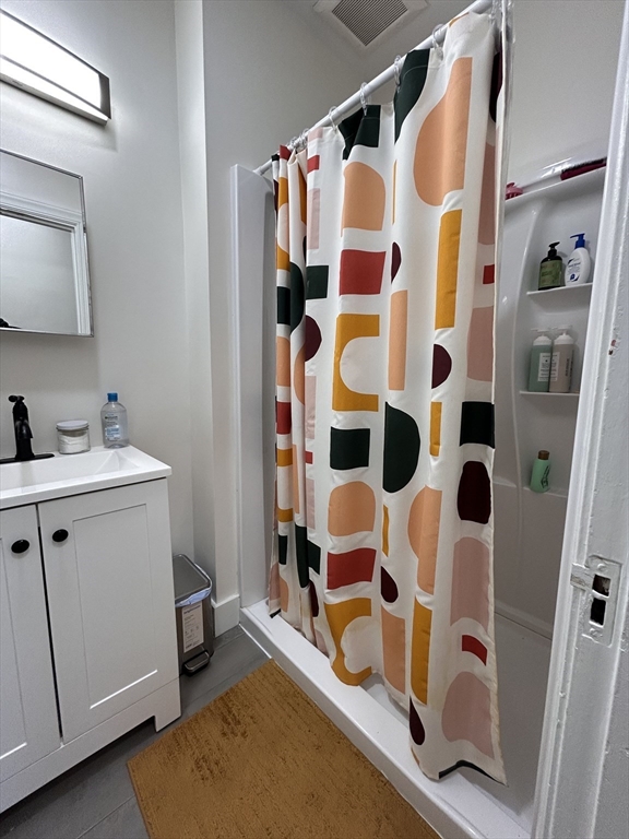 281 Highland Ave # 1B