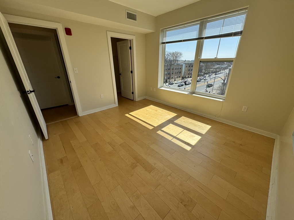 1301 Blue Hill Ave # 502