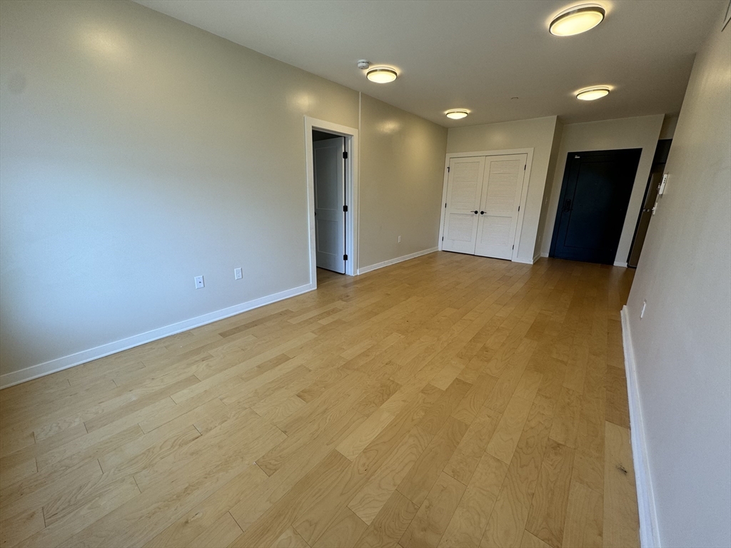 1301 Blue Hill Ave # 502