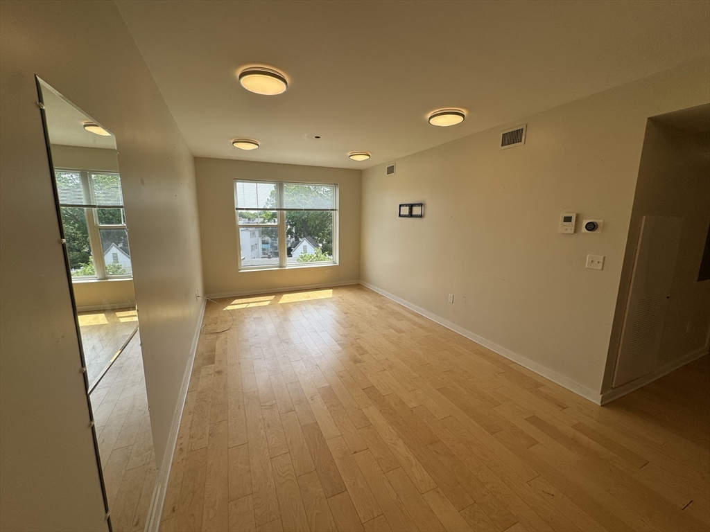 1301 Blue Hill Ave # 401