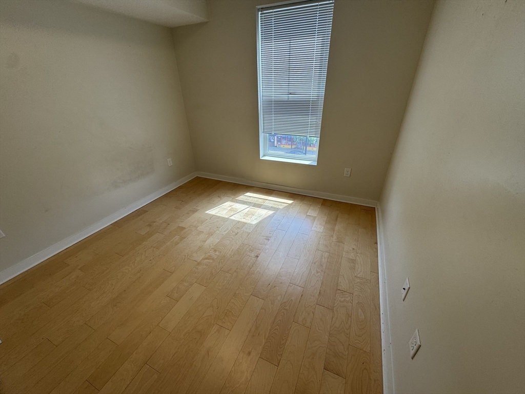 1301 Blue Hill Ave # 401