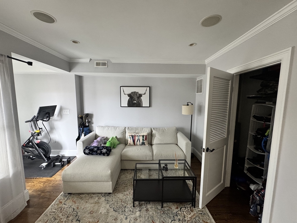 252 Bowen Street # 3, Boston Unit: 3