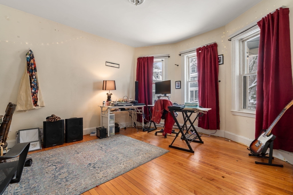 29-31 Hobson St