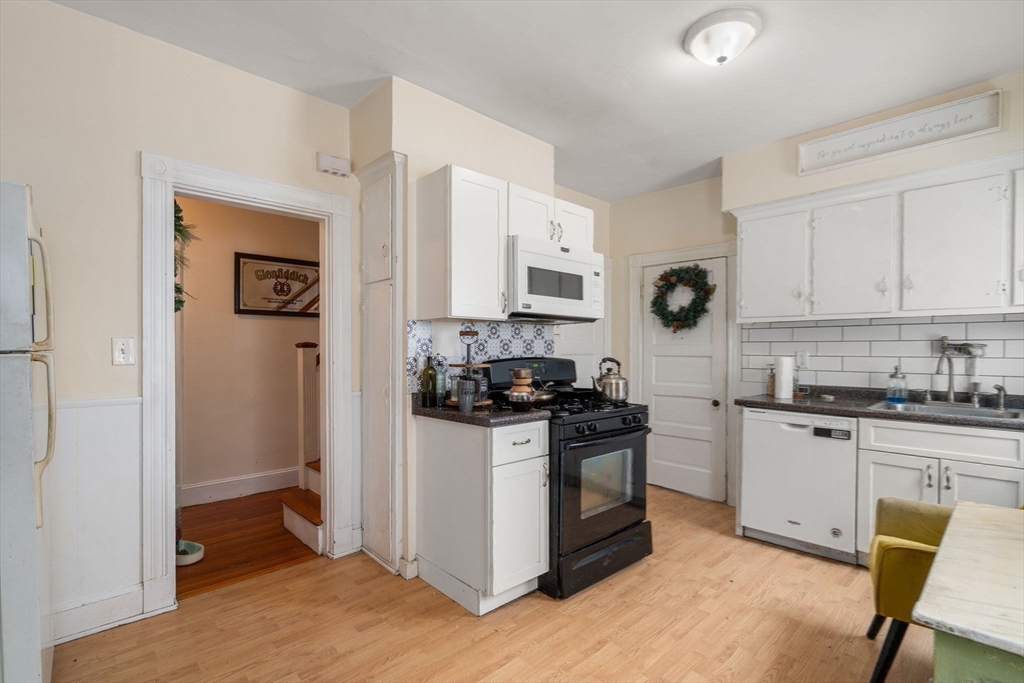 29-31 Hobson St