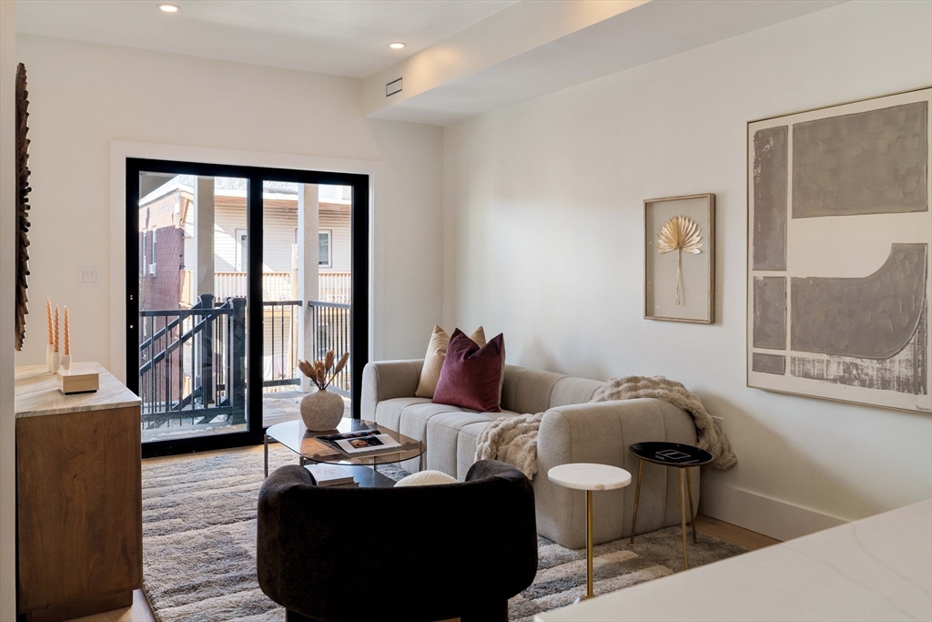 246 Bremen St # 3