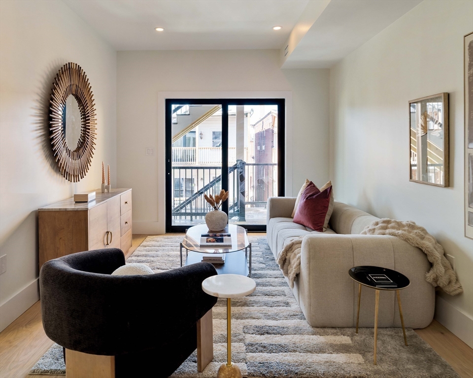 246 Bremen St # 3