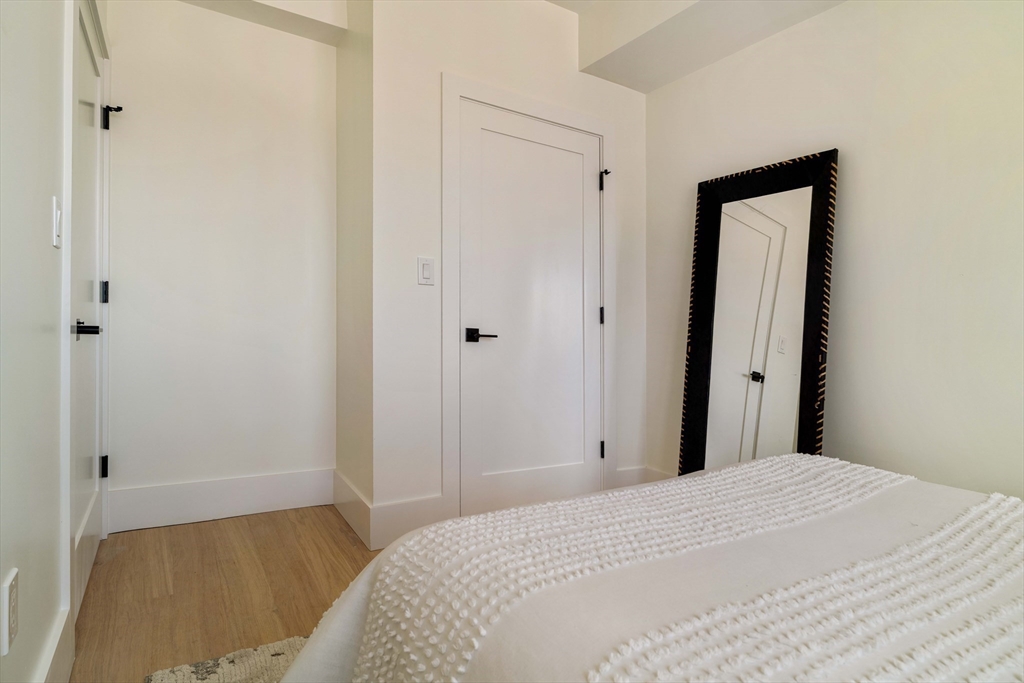 246 Bremen St # 3