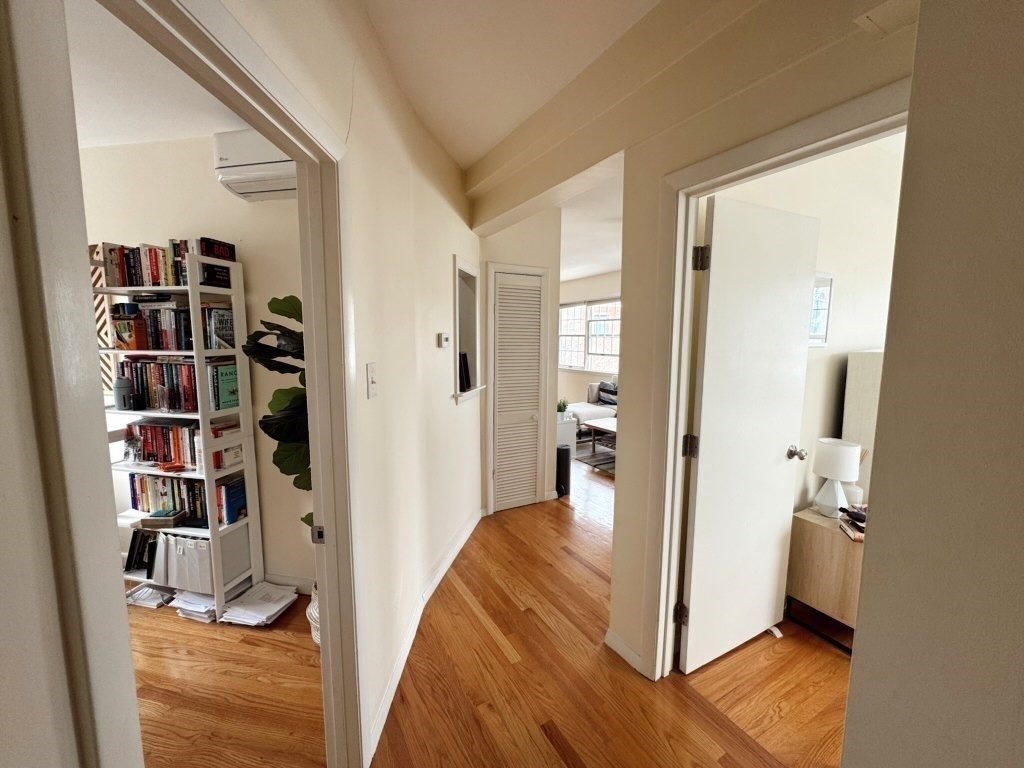 340 Putnam Ave # 2