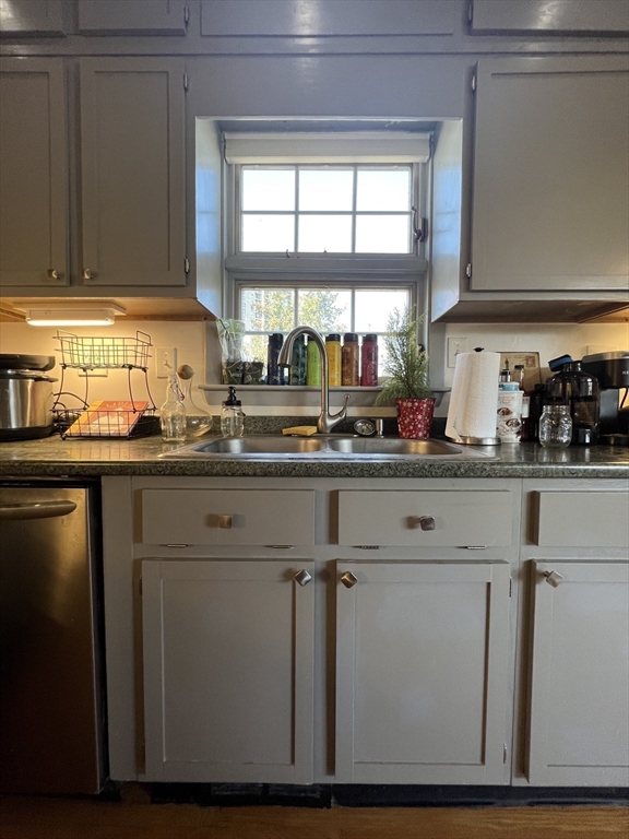 340 Putnam Ave # 2