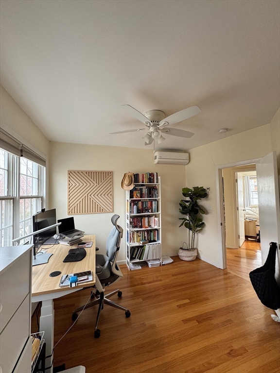 340 Putnam Ave # 2