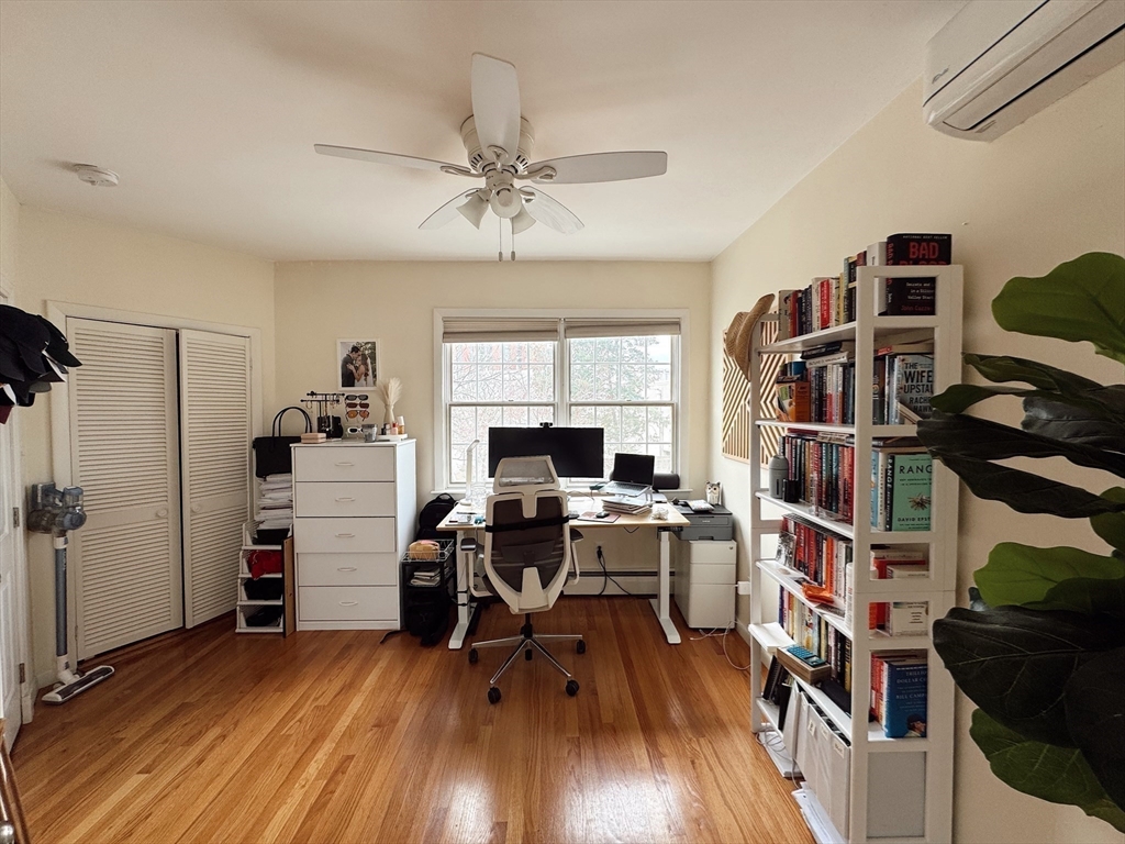 340 Putnam Ave # 2