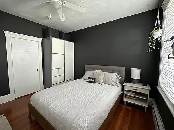 18 Hewlett Street # 1