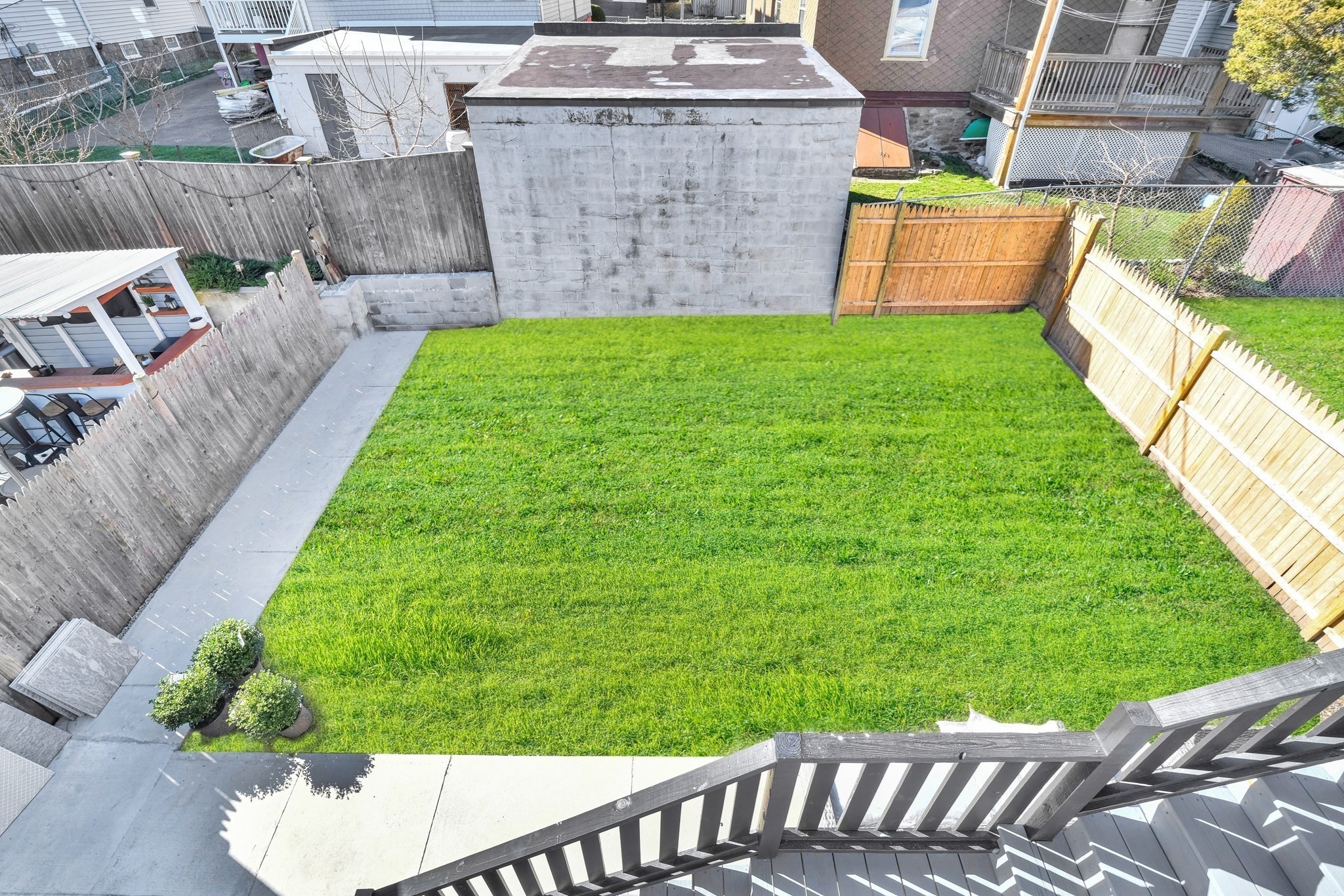 16 Carson St # 2