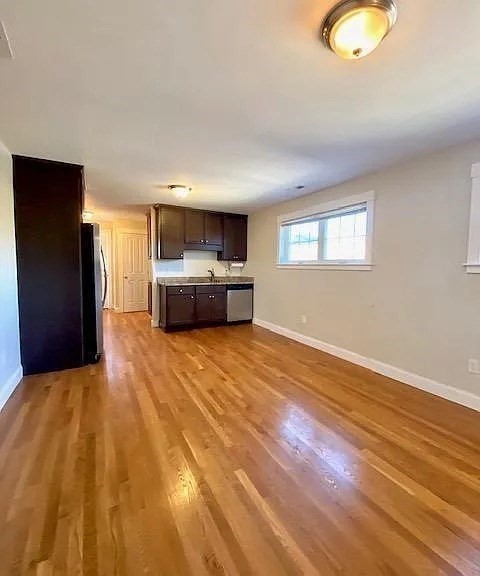 349 Somerville Ave Unit: 3