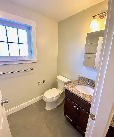 349 Somerville Ave Unit: 3