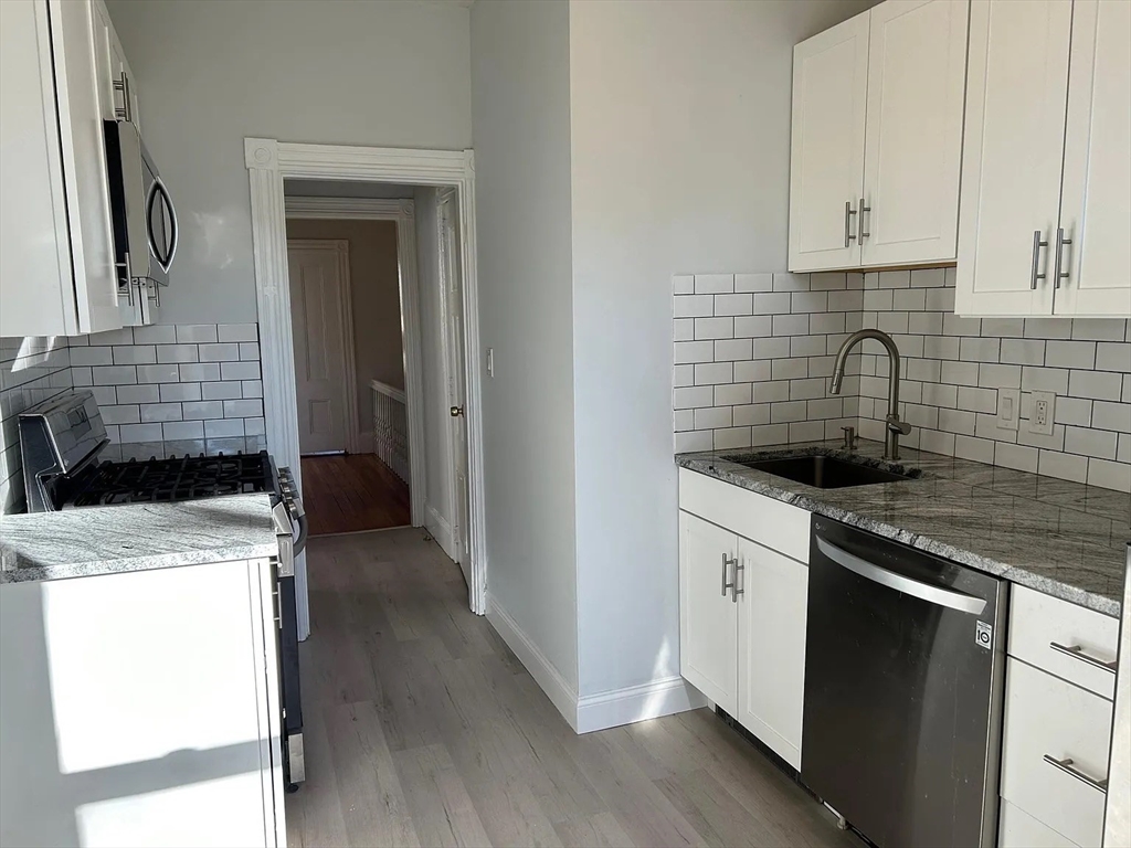 34 Marie Ave # 2