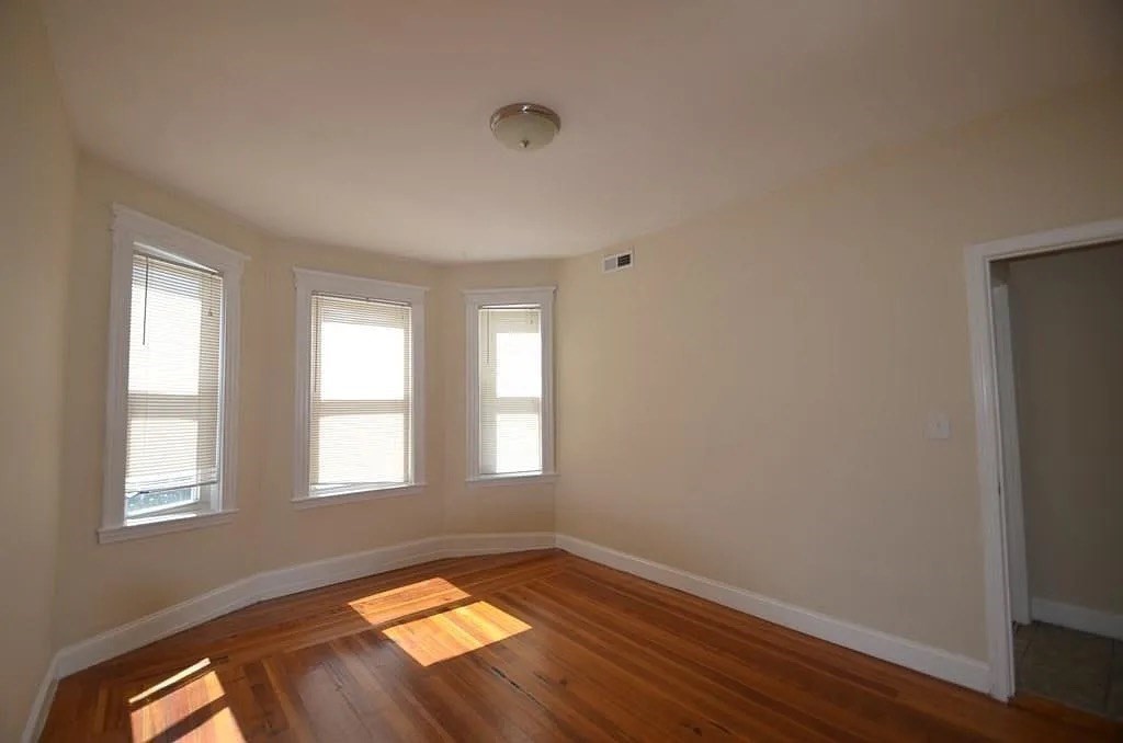 279 Broadway St # 2F