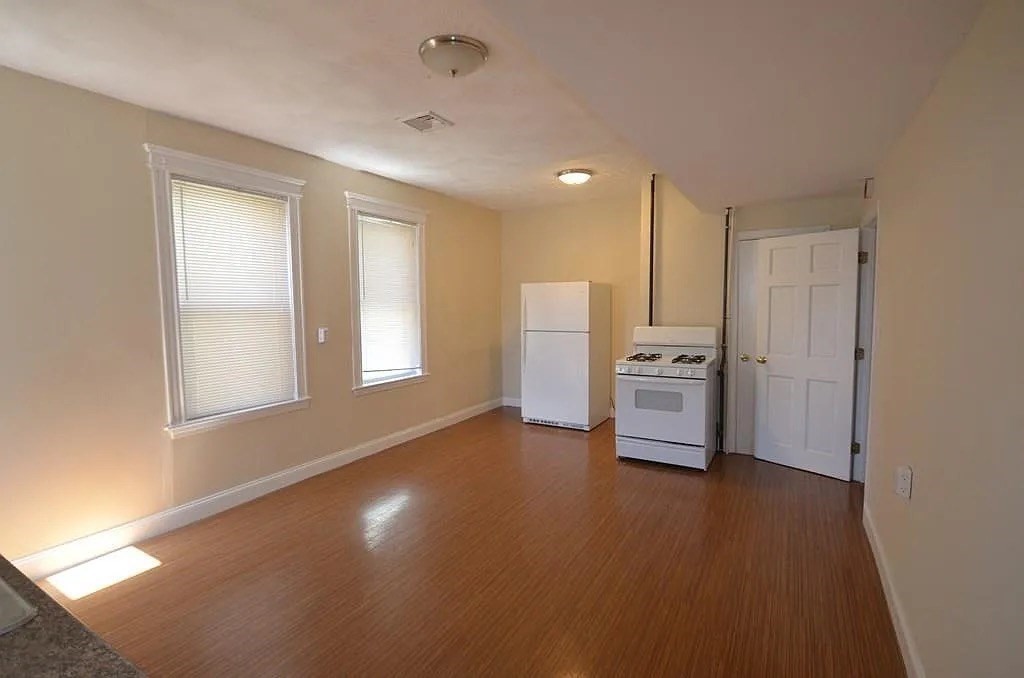 279 Broadway St # 2F