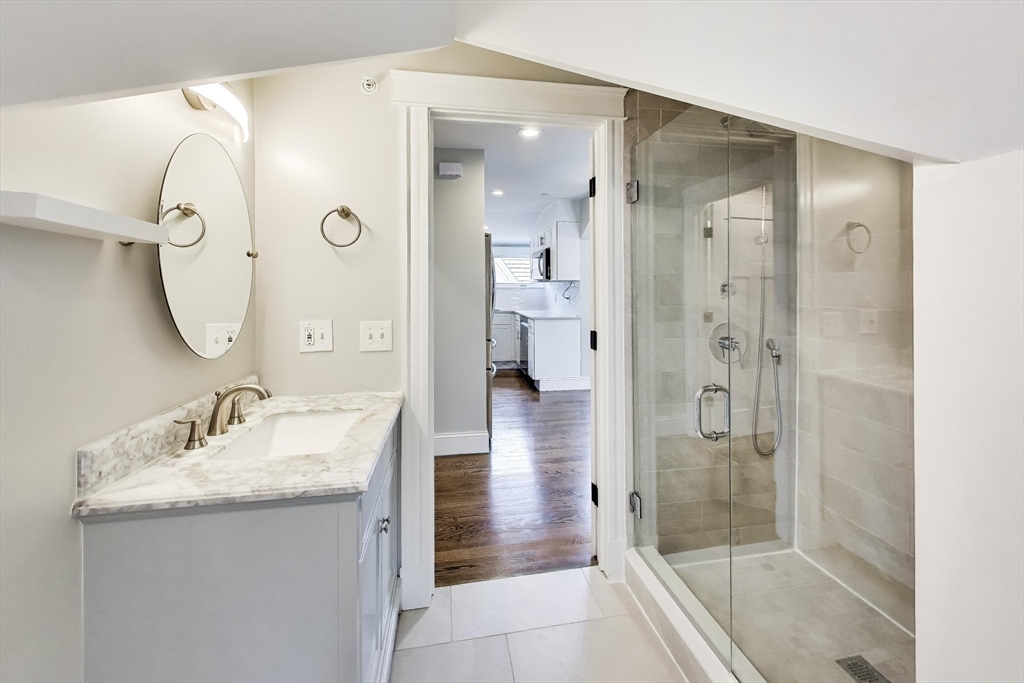 11 Preston Rd # 3