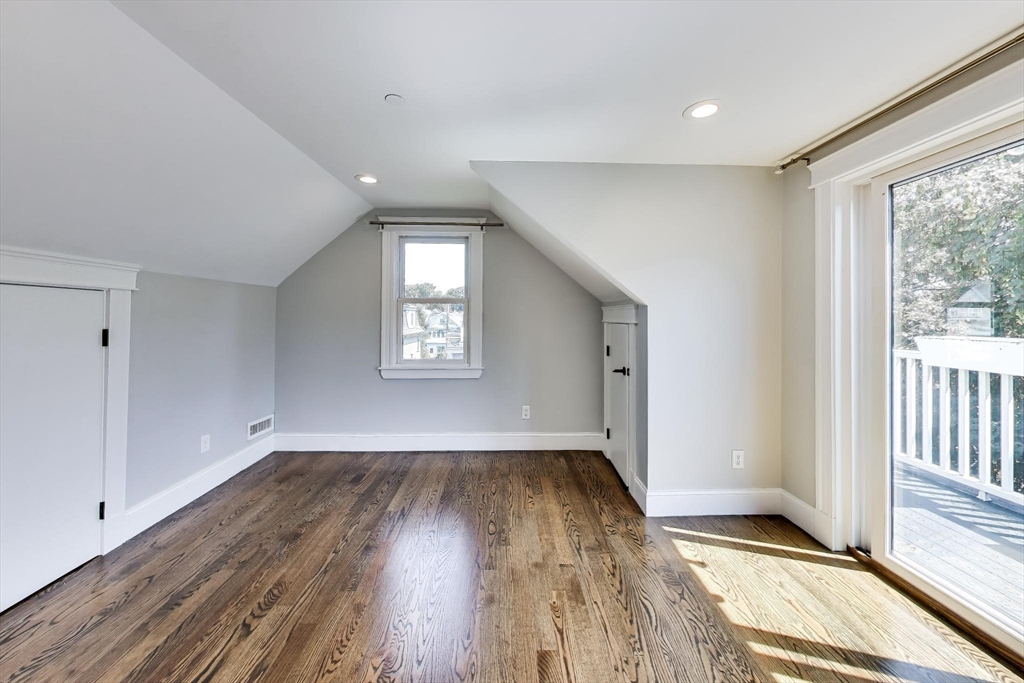 11 Preston Rd # 3
