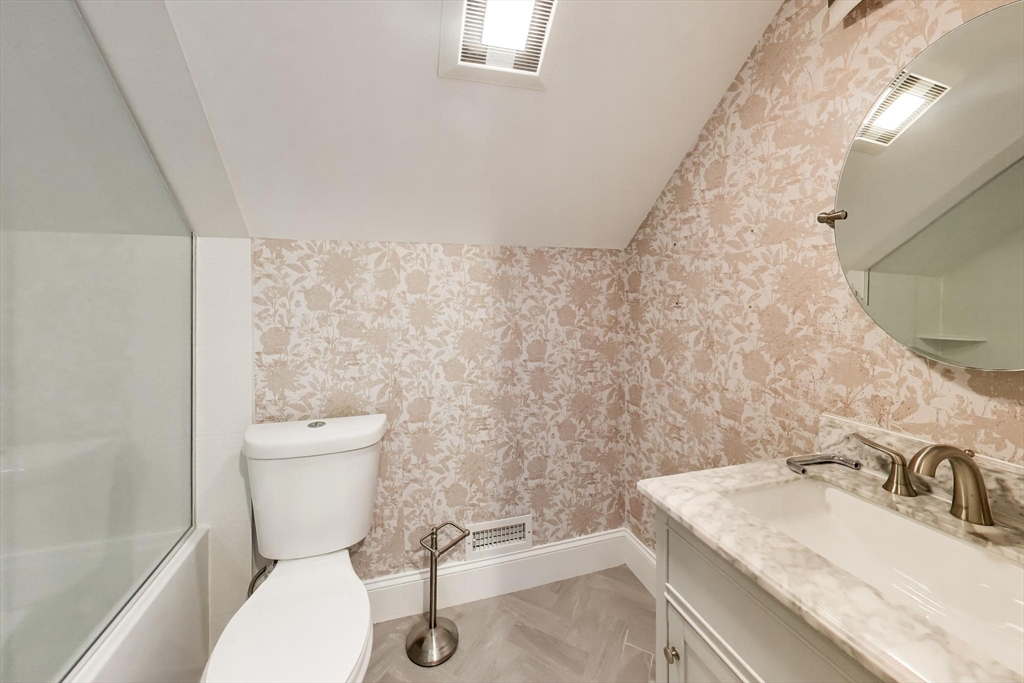 11 Preston Rd # 3