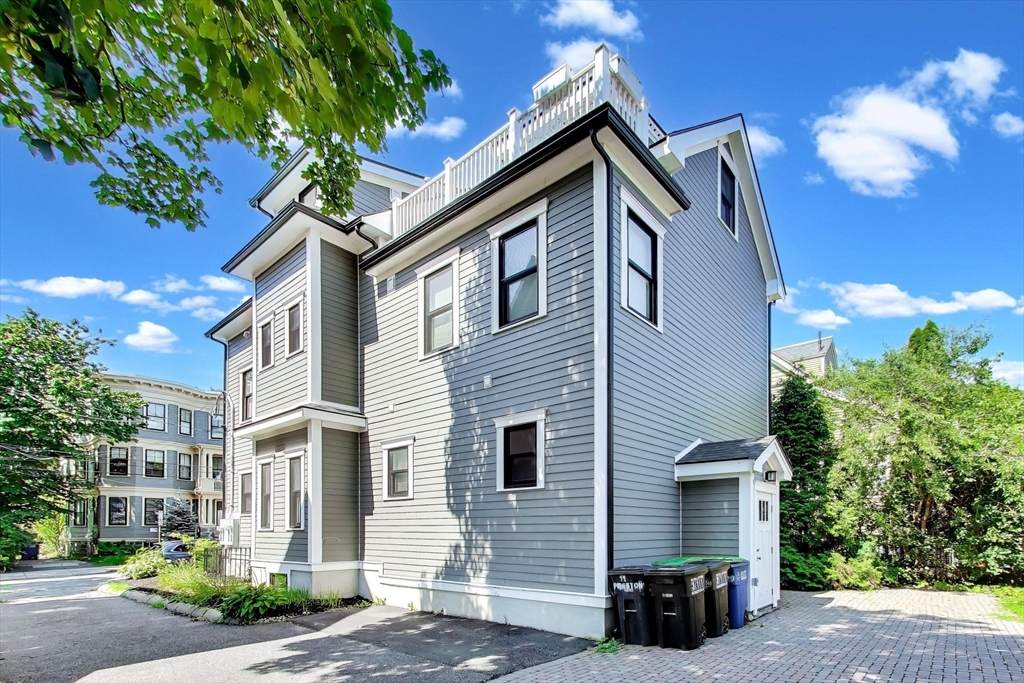 11 Preston Rd # 3