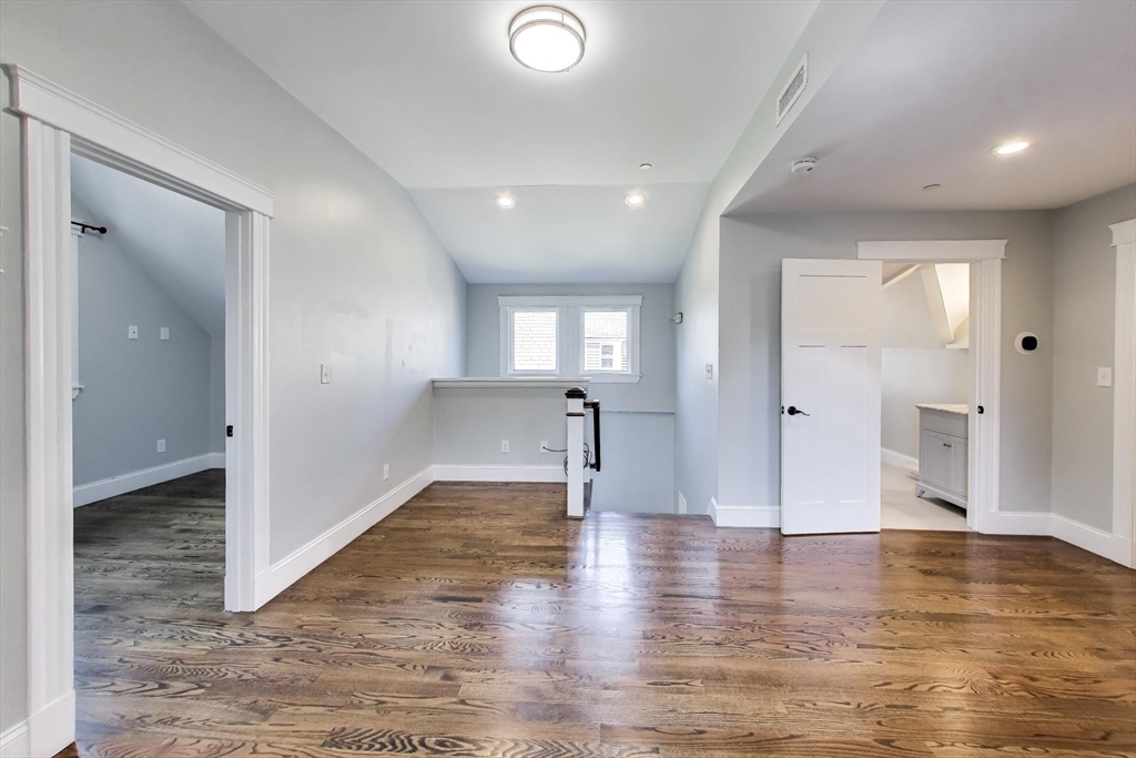 11 Preston Rd # 3