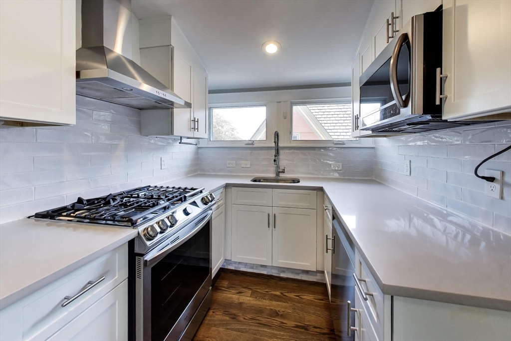 11 Preston Rd # 3