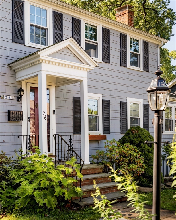 26 Elmwood Ave
