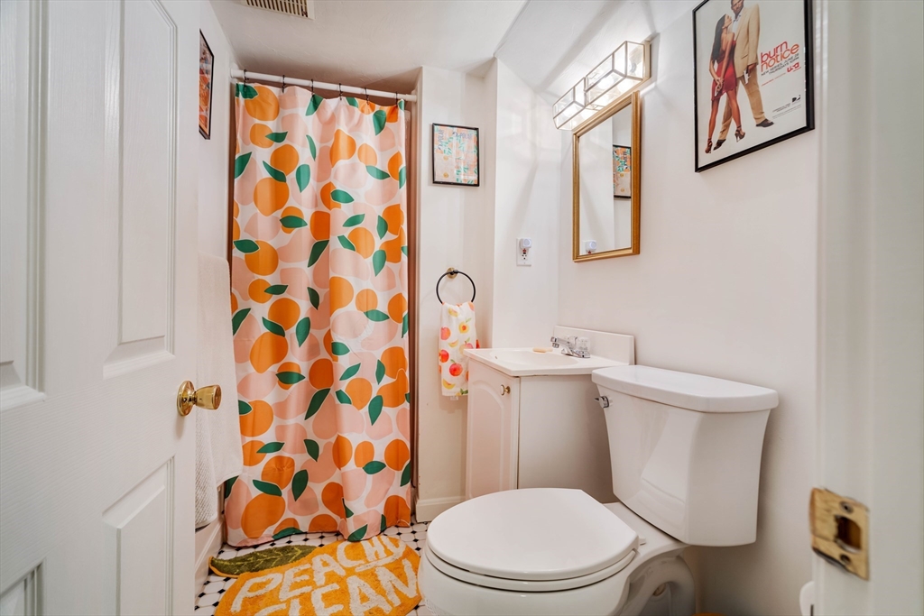 26 Elmwood Ave