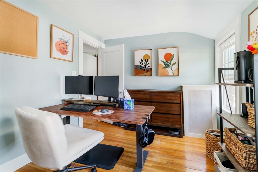 26 Elmwood Ave